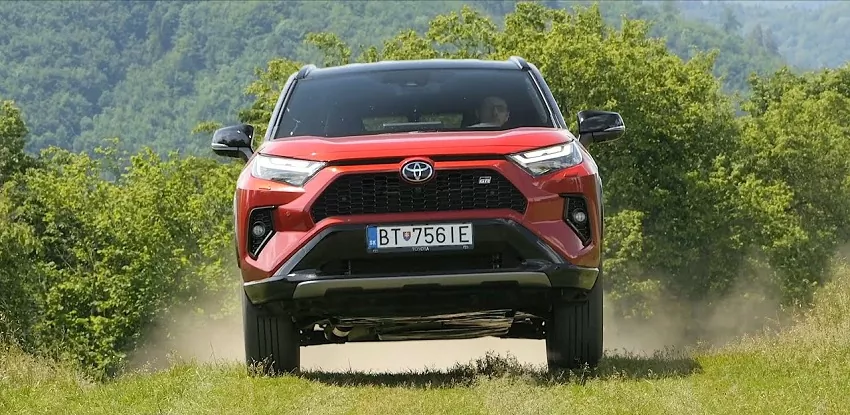 Test: Toyota RAV4 GR SPORT