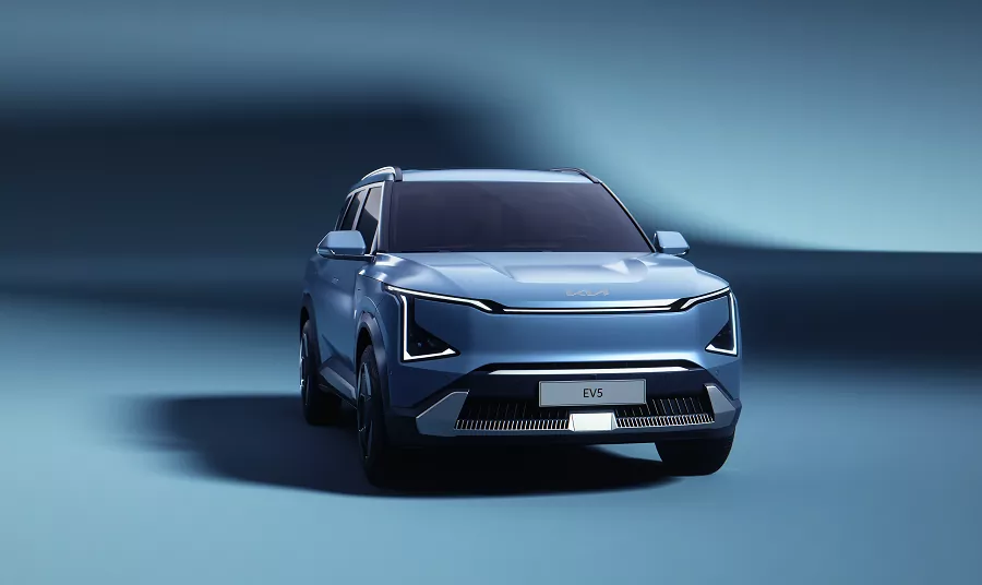 Kia oficiálne ukázala model EV5, detaily si necháva pre seba