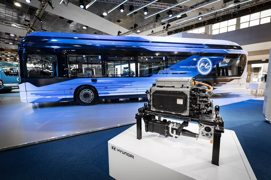 Hyundai a Iveco predstavili nový mestský autobus na vodík