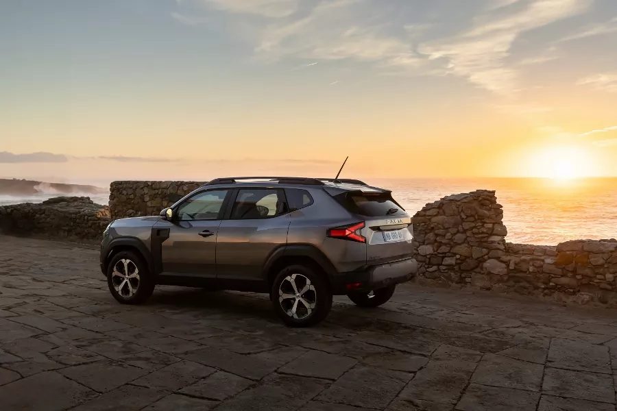 Prichádza nová Dacia Duster bez nafty ale s hybridom