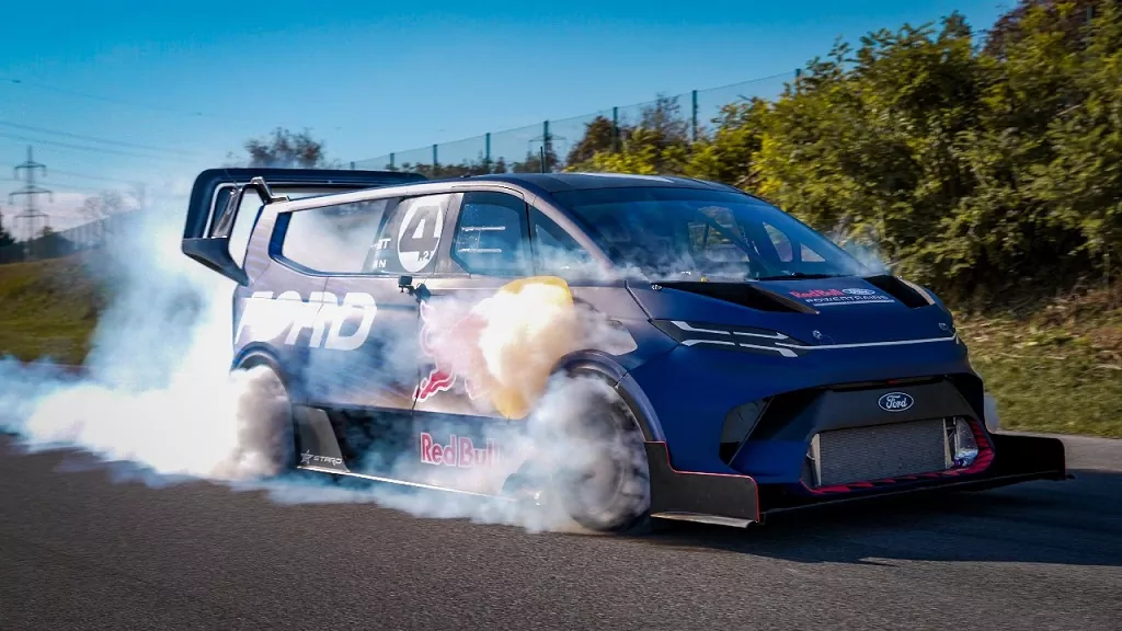 Ford SuperVan zakončí šnúru austrálskych podujatí na pretekoch F1