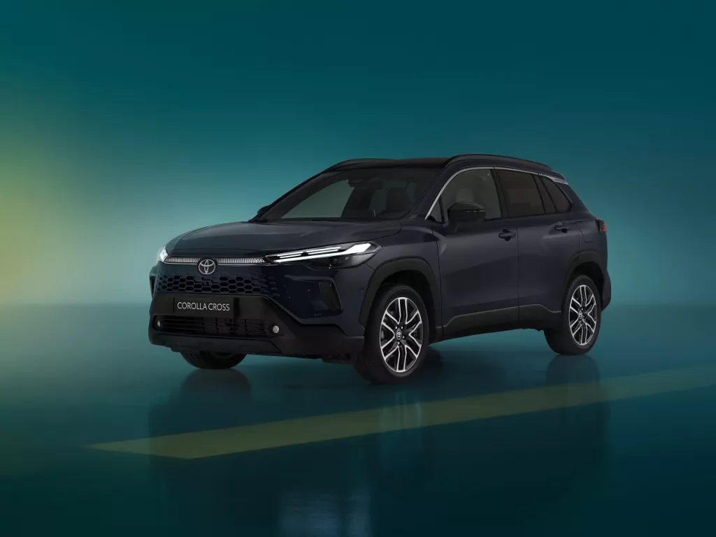 Toyota Corolla Cross má novú tvár a je tichšia