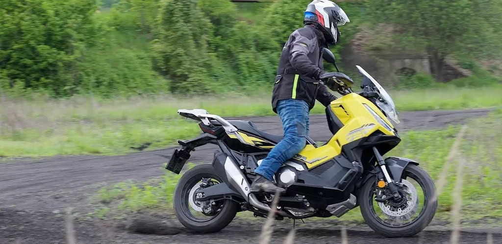 Off road test: Honda X-ADV 750 DCT (2025) - 