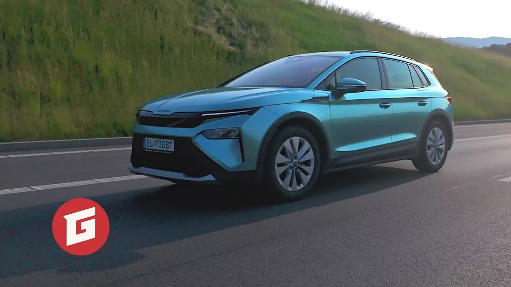 Naša Škoda Elroq v novej farbe + prvých 5800 km