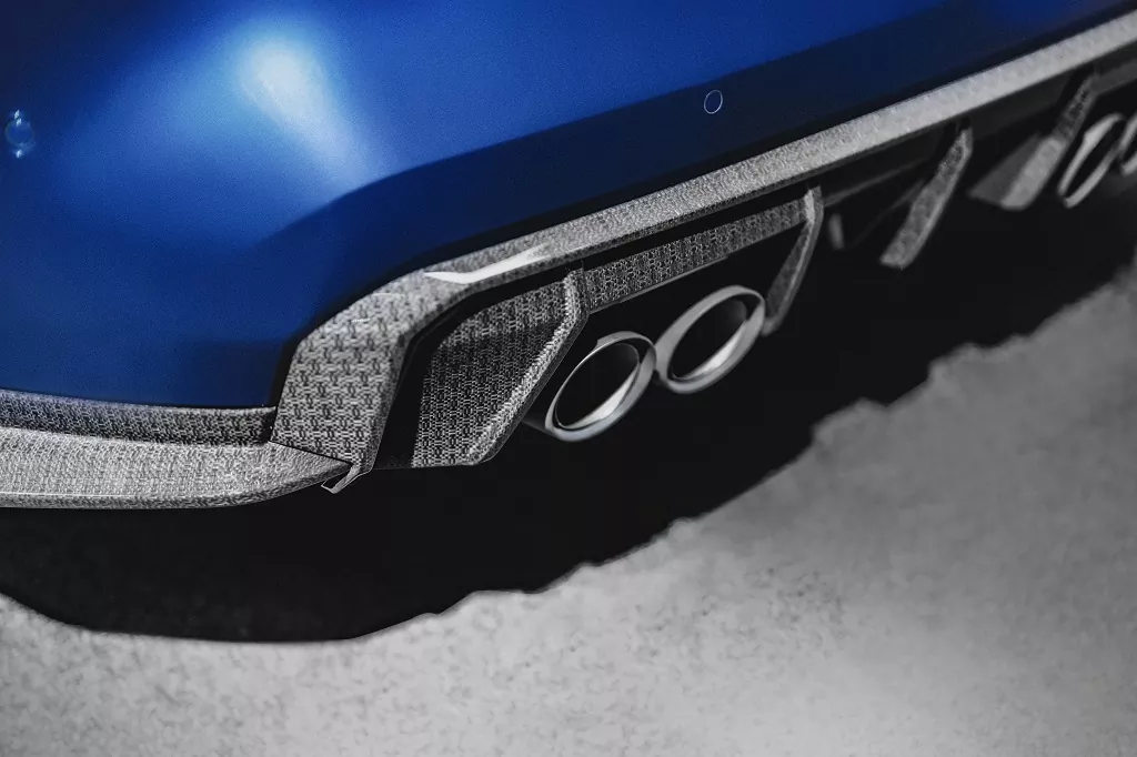 BMW končí s uhlíkovými vláknami, má prírodnú náhradu