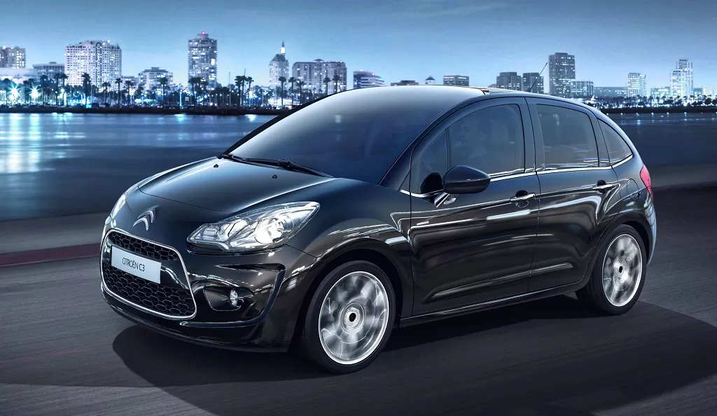 Stellantis vyzýva na okamžité zastavenie používania modelov Citroën C3 a DS3