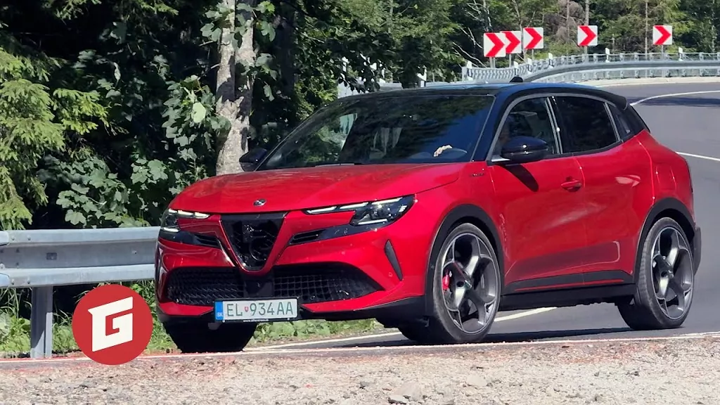 Test: Bláznivá Alfa Romeo Junior Veloce 280k - Elettrica