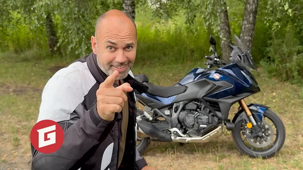 Test: Nová Honda NT 1100 DCT Showa EERA ma tri tváre