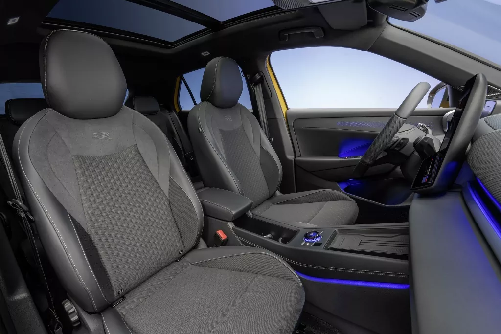 Volkswagen T-Roc (11)
