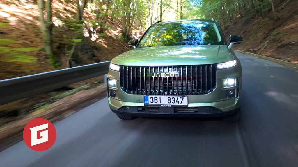 Test: Jaecoo J7 AWD 1,6 TGDi AWD Exclusive - podpriemerná cena/nadpriemerná hodnota 