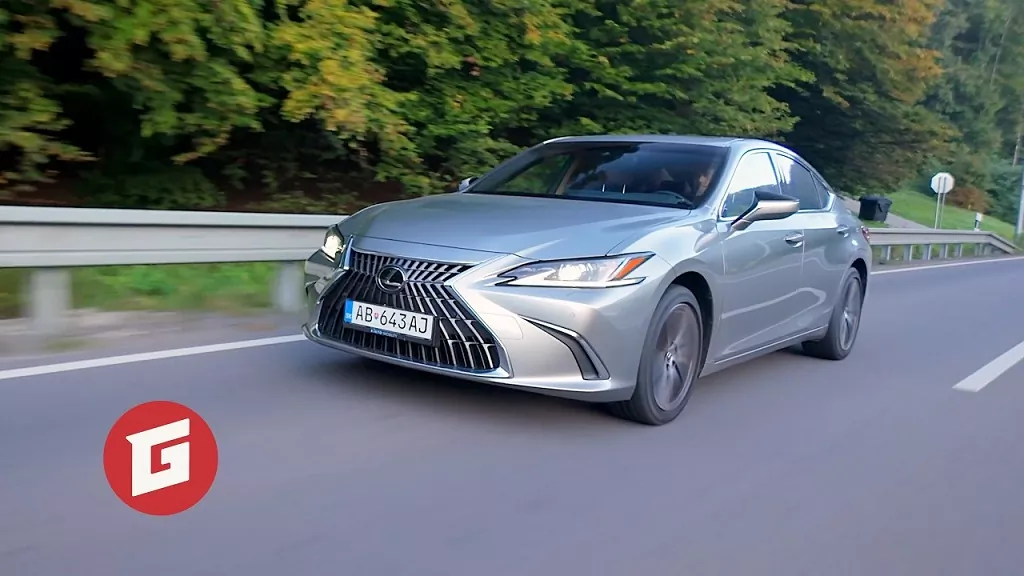 Test: Lexus ES300h Legacy Edition