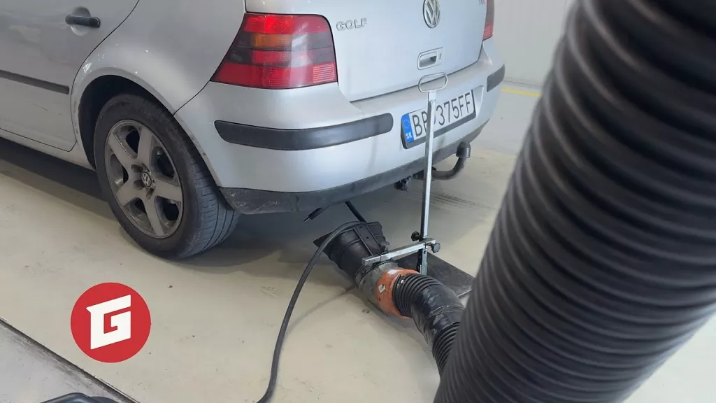 Test: Skúsili sme, či pomôže syntetická nafta na emisnej