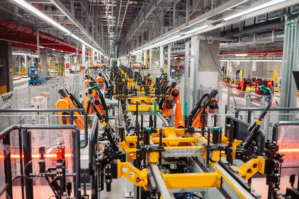 BMW Mníchov je pripravené na Neue Klasse. Sériová výroba nového BMW i3 odštartuje v roku 2026