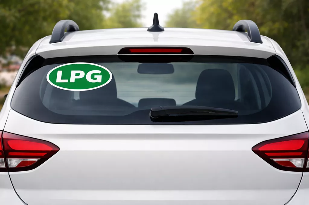 Prečo je dobré pri LPG aute občas jazdiť aj na benzín