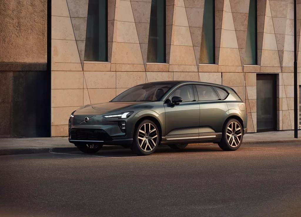 Volvo EX60 zažíva raketový štart. Dopyt prekonal očakávania, výroba sa bude zvyšovať