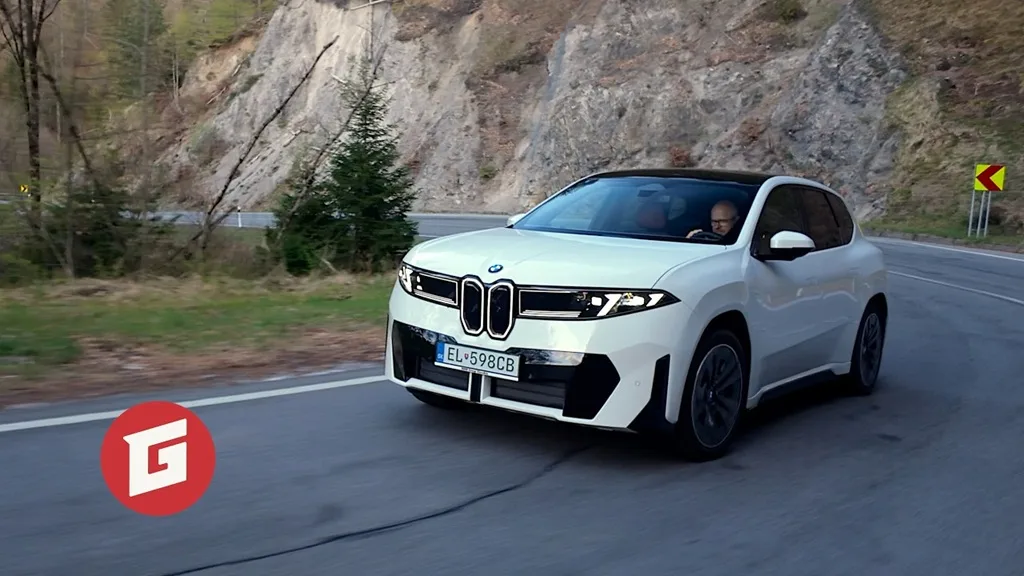 BMW iX3 50 xDrive ukazuje budúcnosť BMW. Garáž TV testovala elektrické SUV, ktoré stále baví šoférovať