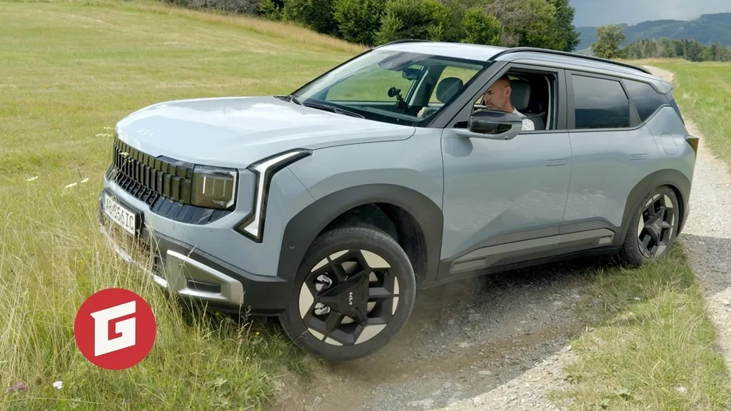 Test: Kia Seltos mieri proti Dusteru. Benzín, AWD a automat bez hybridu