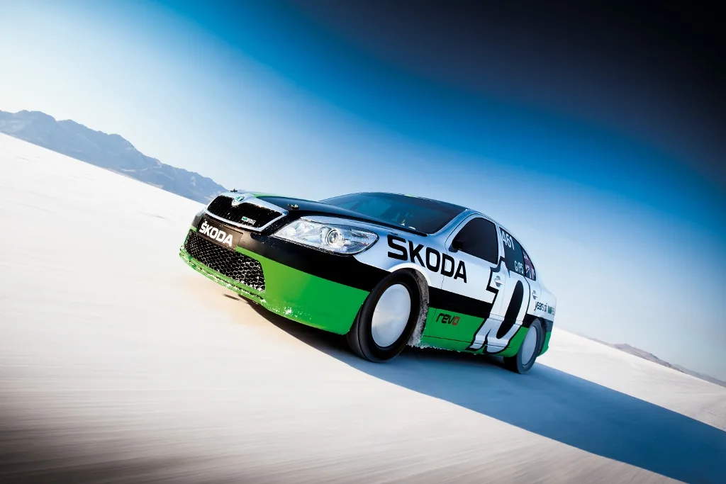 Škoda Octavia RS dosiahla na Bonneville rýchlosť 365,45 km/h. Od rekordu uplynulo 15 rokov