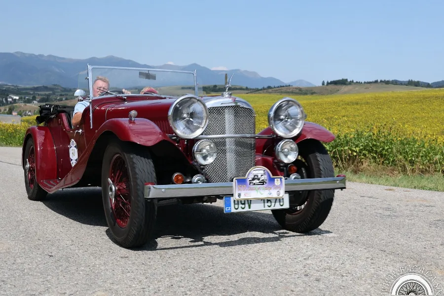 Oldtimer Rallye Tatry: Prvá etapa je za nami, dnes pokračuje druhá