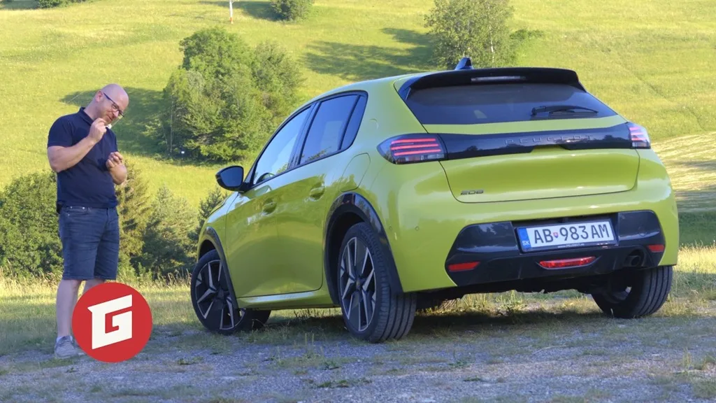 Peugeot 208 1.2 Turbo 100: Lacné turbo má svoje pravidlá. Kedy treba preradiť?