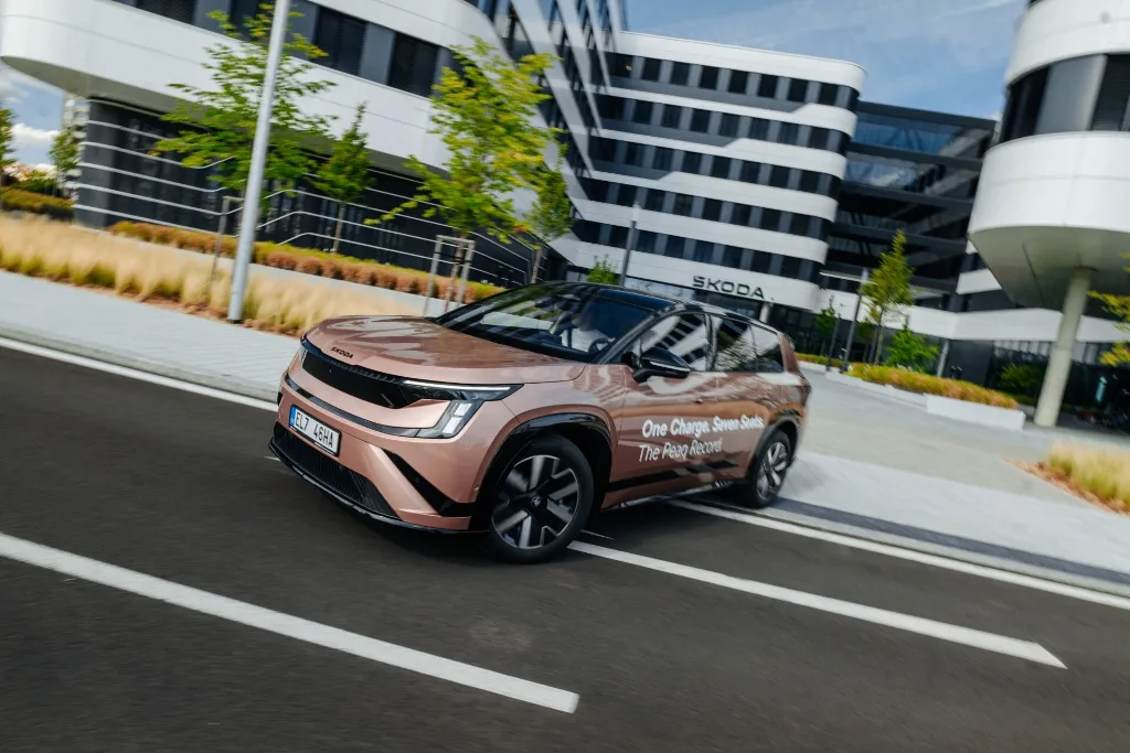 Škoda Peaq prešiel na jedno nabitie 936 km. Rekord preveril jeho dojazd až na hranici možností