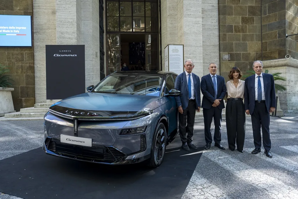 Lancia Gamma vzniká v Taliansku. Ponúkne hybrid aj elektrický pohon