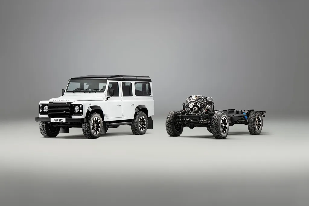 Defender Classic ponúka prestavby pre starší Defender. Vrcholom je Works V8