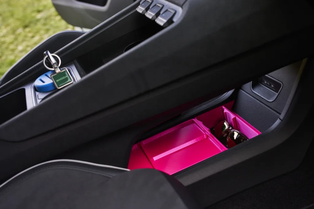 Škoda ponúka 3D tlačiteľné doplnky do áut zadarmo. Využijú ich aj majitelia starších modelov