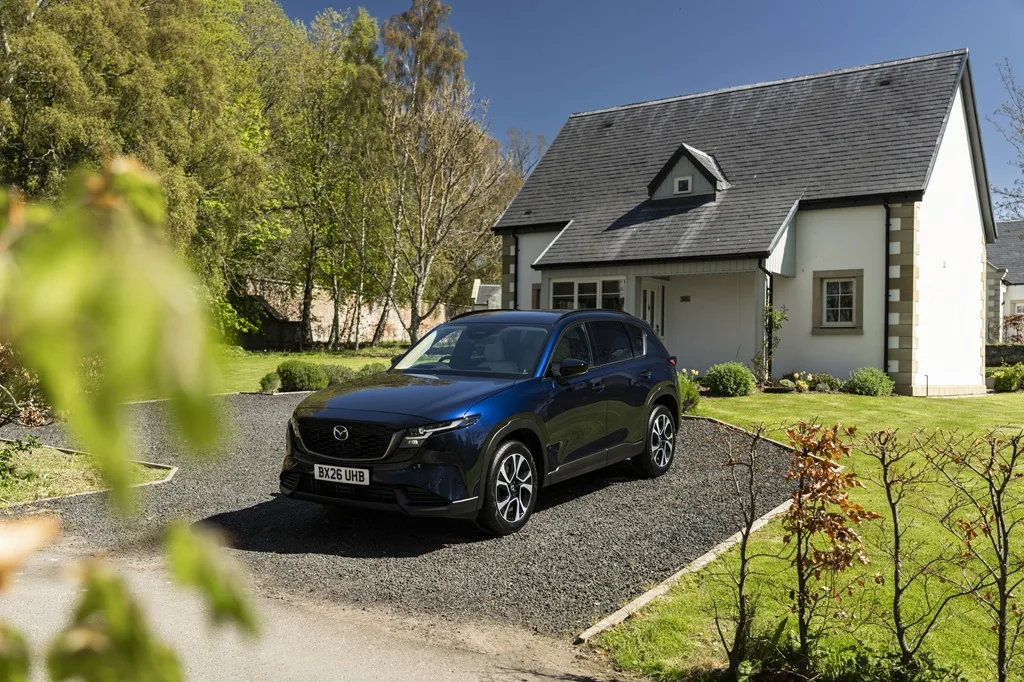 Google Gemini prichádza do novej Mazdy CX-5. Hlasové ovládanie bude prirodzenejšie